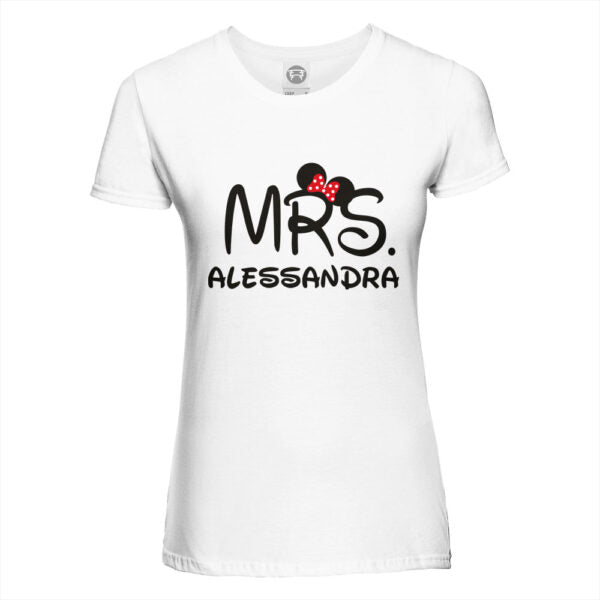 T shirt donna personalizzata con nome Mrs